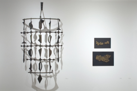 Installation photograph of ORGANIC: Textural & Biomorphic • Abstract & Conceptual: Clay, Wood, Fiber, Paper & Metal, Neil Goodman, Sidney Gordin