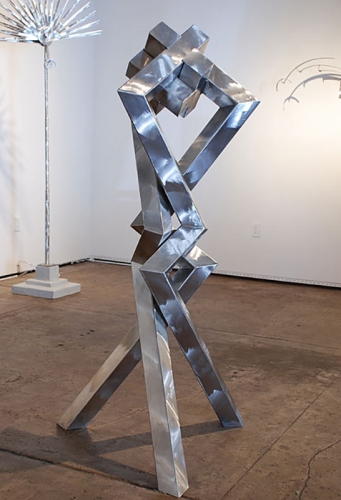 Embrace, 2009

60 x 29 x 29 inches | stainless steel